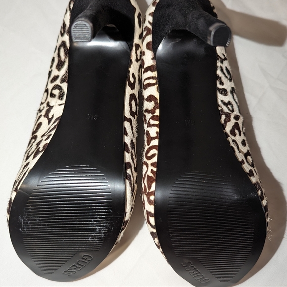 Guess Leopard Print Pumps - Picture 11 of 12